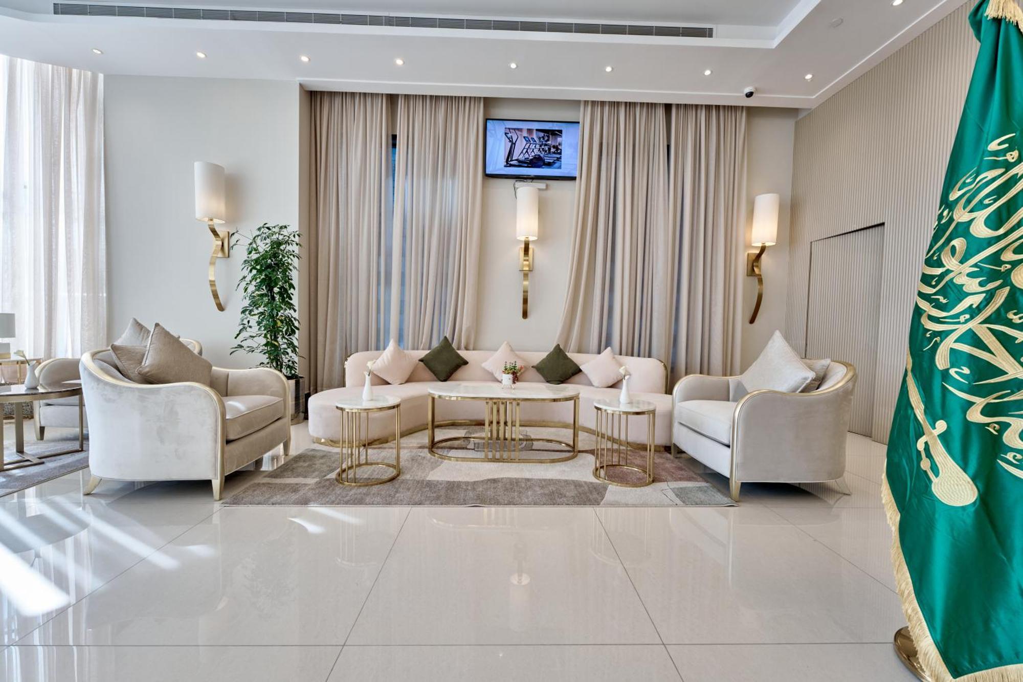 Paradise Nice Hotel เจดดาห์ ภายนอก รูปภาพ