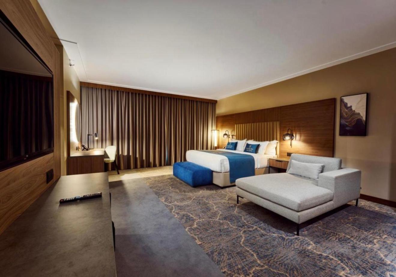 Paradise Nice Hotel เจดดาห์ ภายนอก รูปภาพ